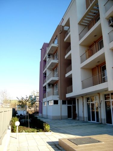 Продава луксозни апартаменти в комплекс в Слънчев Бряг