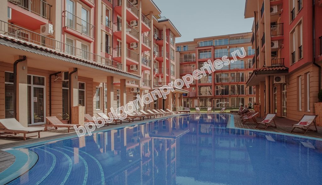 Стилни ваканционни апартаменти и много екстри комплекс Sunny View Central в Слънчев Бряг