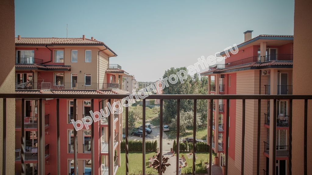 Стилни ваканционни апартаменти и много екстри комплекс Sunny View Central в Слънчев Бряг