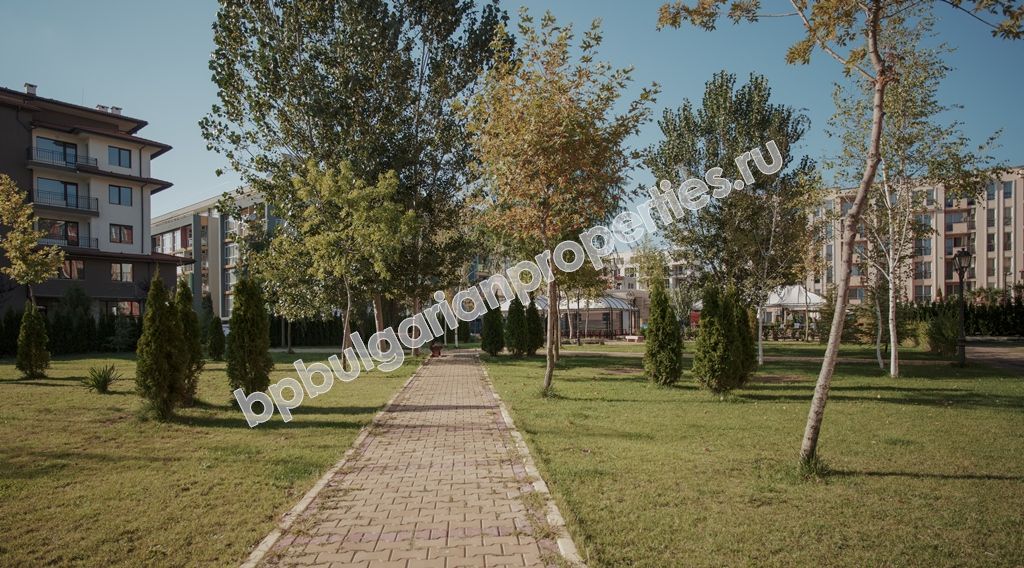 Стилни ваканционни апартаменти и много екстри комплекс Sunny View Central в Слънчев Бряг