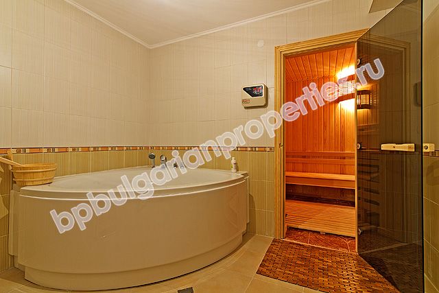 Луксозни къщи по поръчка в комплекс Sunset Villas, недалеч от к.к. Слънчев бряг