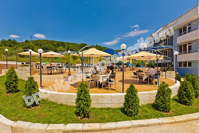 Луксозни къщи по поръчка в комплекс Sunset Villas, недалеч от к.к. Слънчев бряг