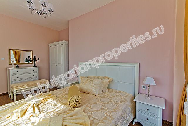 Луксозни къщи по поръчка в комплекс Sunset Villas, недалеч от к.к. Слънчев бряг