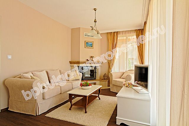 Луксозни къщи по поръчка в комплекс Sunset Villas, недалеч от к.к. Слънчев бряг