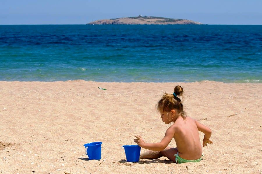 Луксозни апартаменти за продаване на първа линия море в Созопол