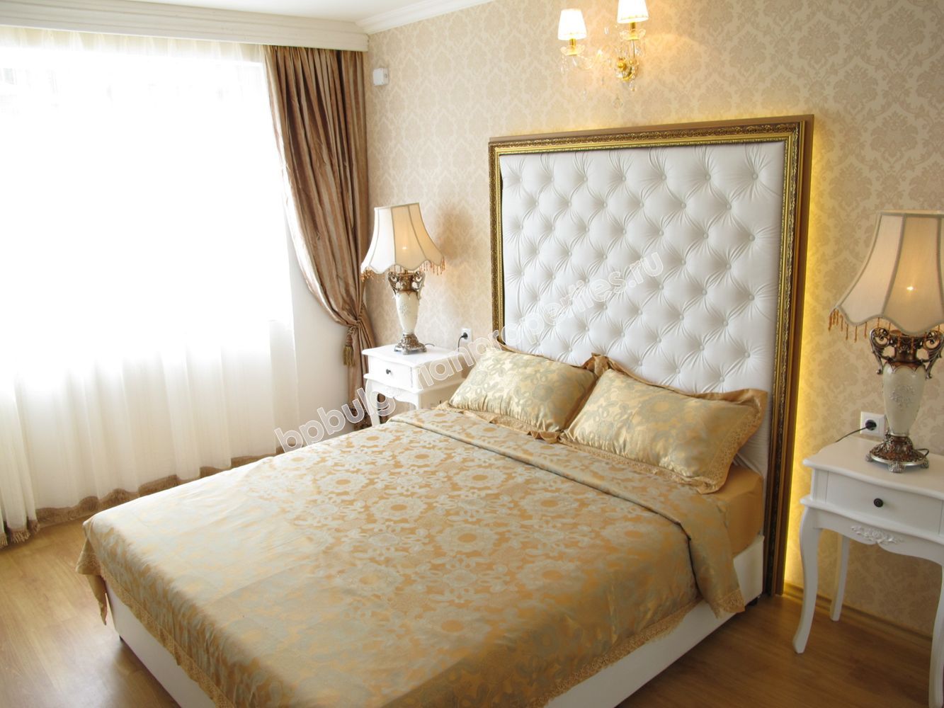 Луксозни апартаменти за продажба в курорта Слънчев Бряг