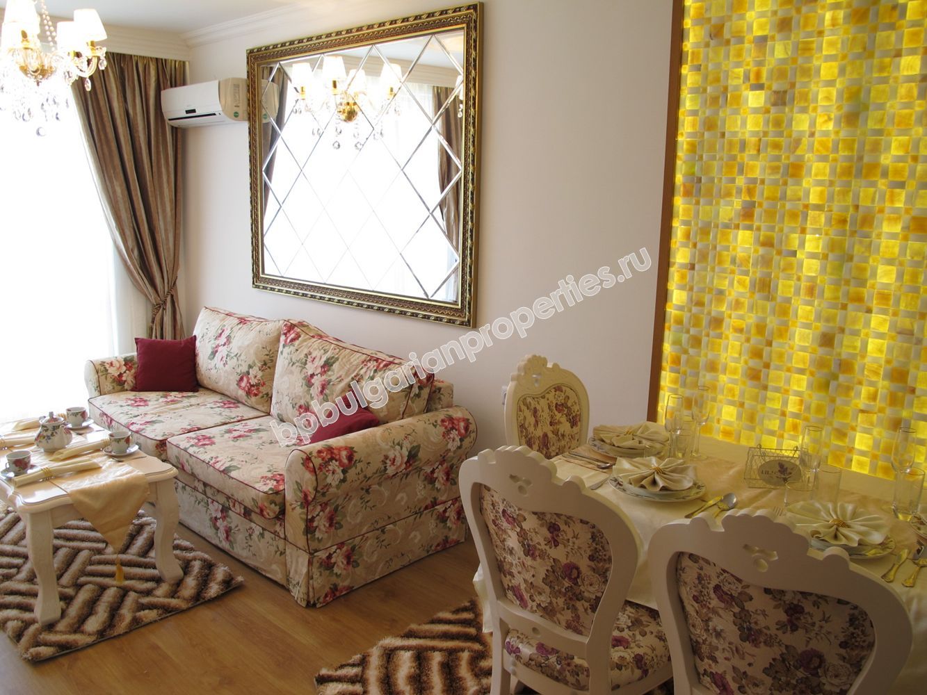 Луксозни апартаменти за продажба в курорта Слънчев Бряг