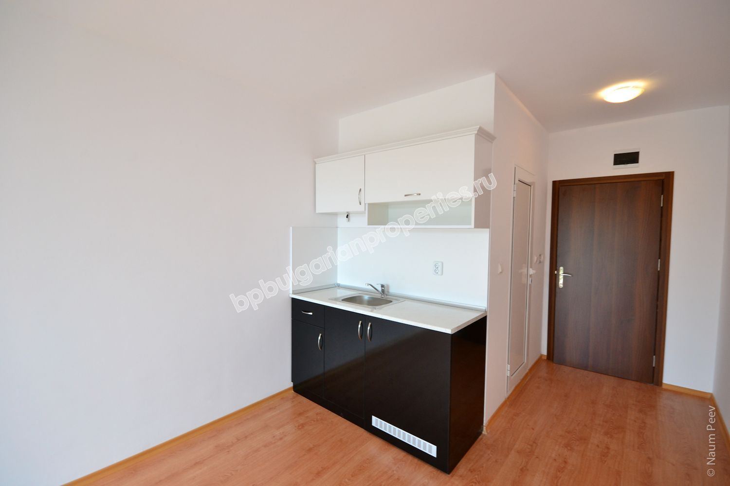 Ваканционни апартаменти за продажба в к.к. Слънчев Бряг