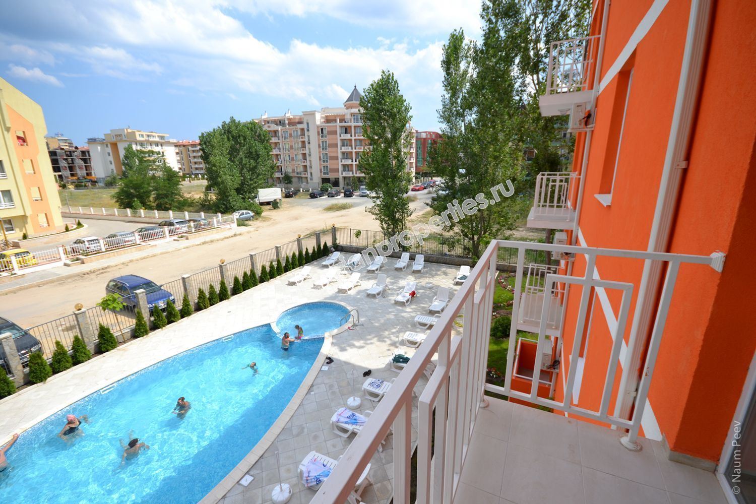 Ваканционни апартаменти за продажба в к.к. Слънчев Бряг