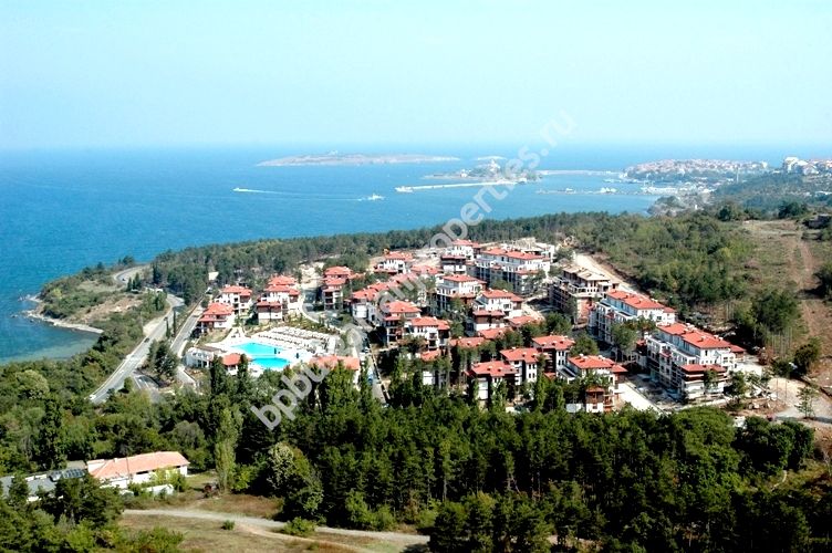 Луксозни апартаменти за продажба на първа линия е Созопол