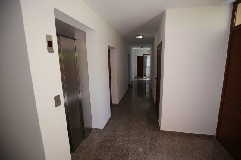 Обзаведен двустаен  апартамент за продажба близо до морето в  Равда