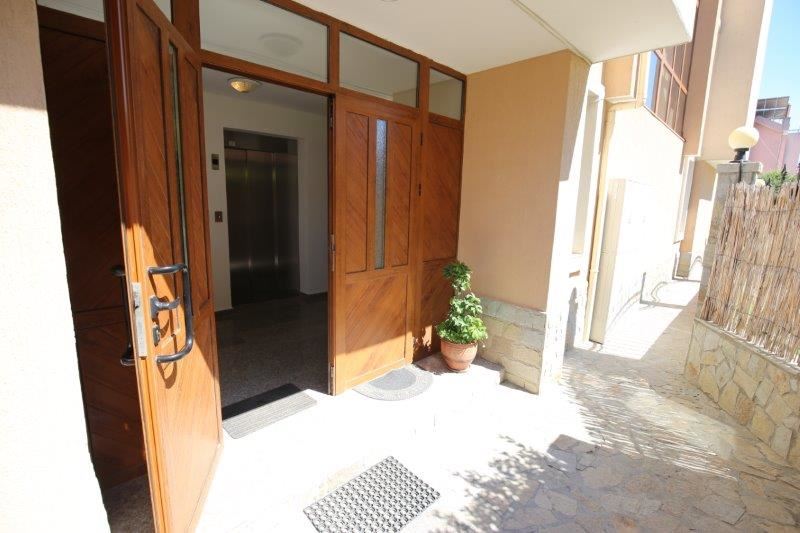 Обзаведен двустаен  апартамент за продажба близо до морето в  Равда