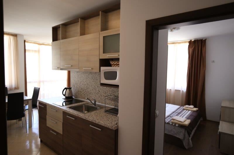 Обзаведен двустаен апартамент в комплекс РИФ, Равда - директно от строителя