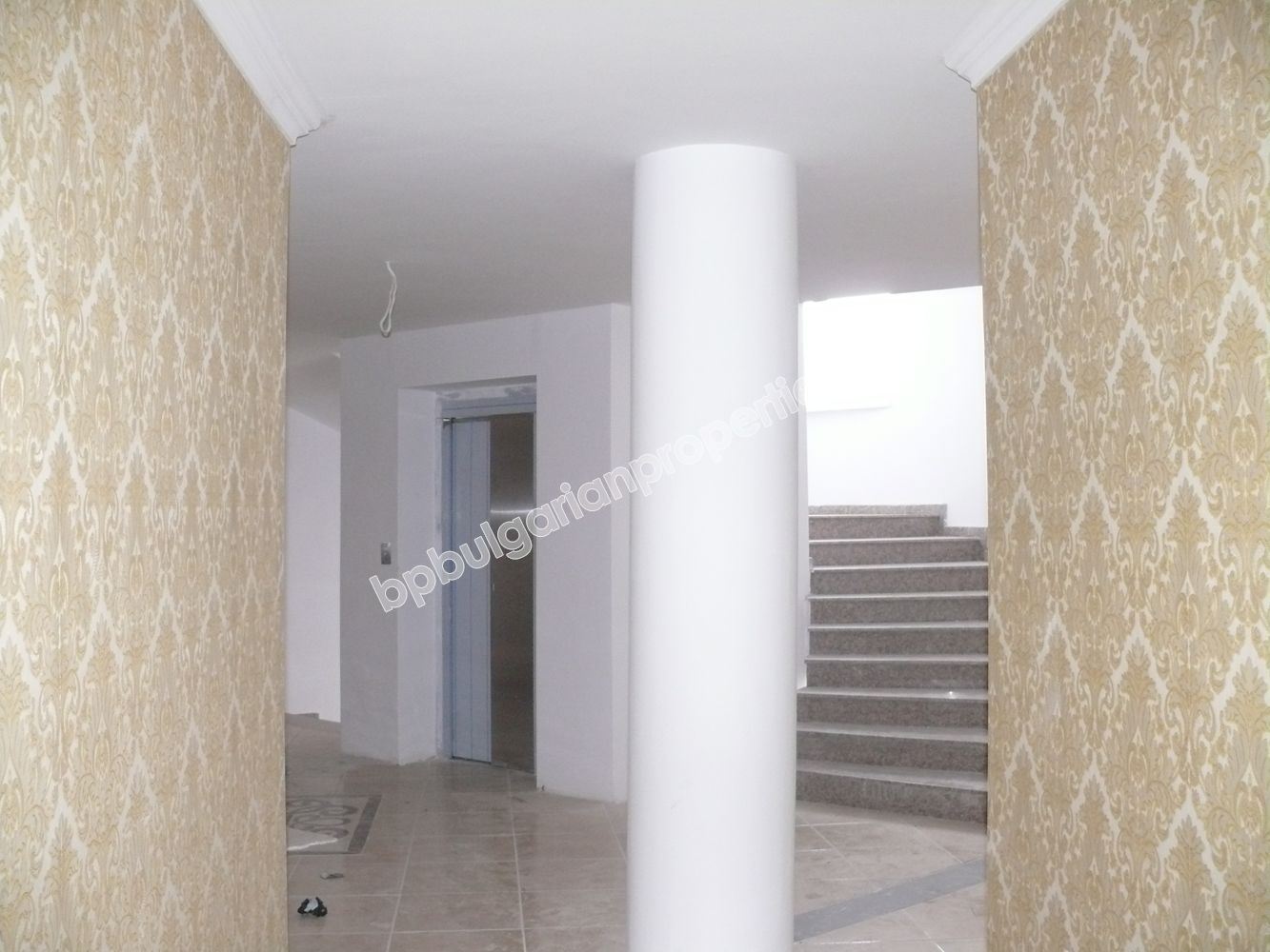 Студиа и едноспални апартаменти за продажба в к.к. Слънчев Бряг