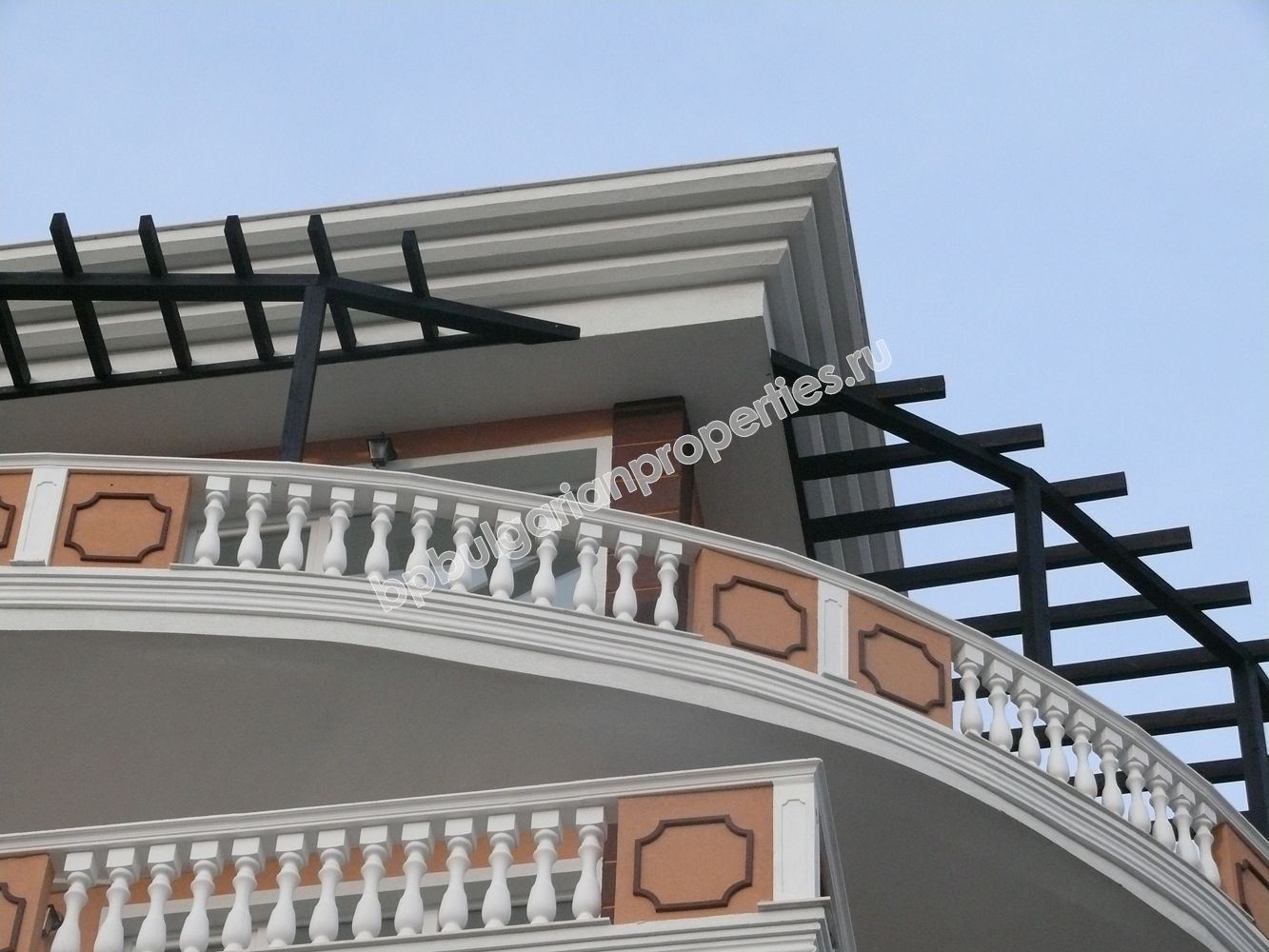 Студиа и едноспални апартаменти за продажба в к.к. Слънчев Бряг