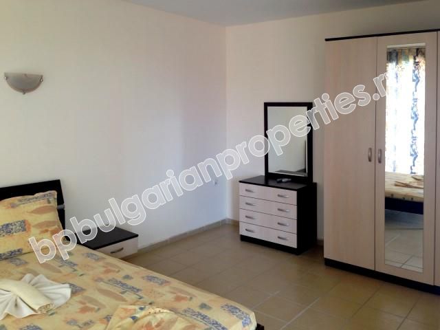 Голямо светло студио на първа линия море в Слънчев Бряг