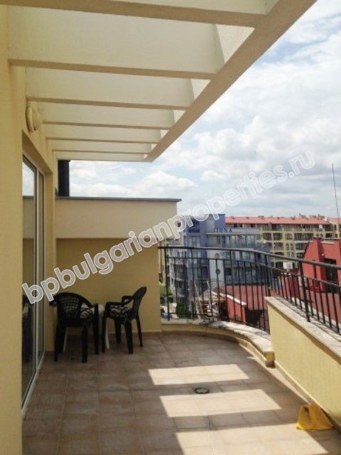 Голямо светло студио на първа линия море в Слънчев Бряг