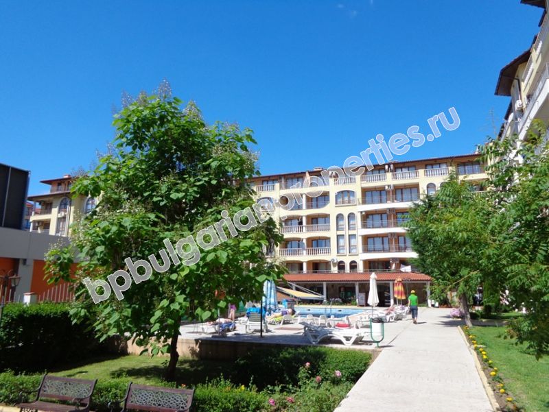 Апартамент с една спалня в комплекс от затворен тип в Слънчев Бряг