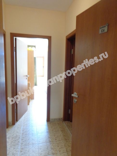 Апартамент с една спалня в комплекс от затворен тип в Слънчев Бряг