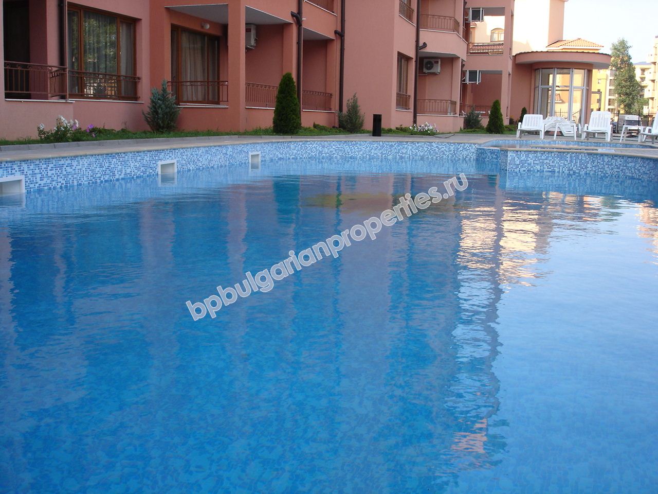 Луксозен двуспален апартамент за продажба в Слънчев Бряг