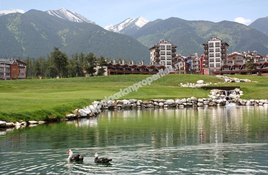 Луксозни мебелирани апартаменти за продажба в 5-звезден комплекс в Банско