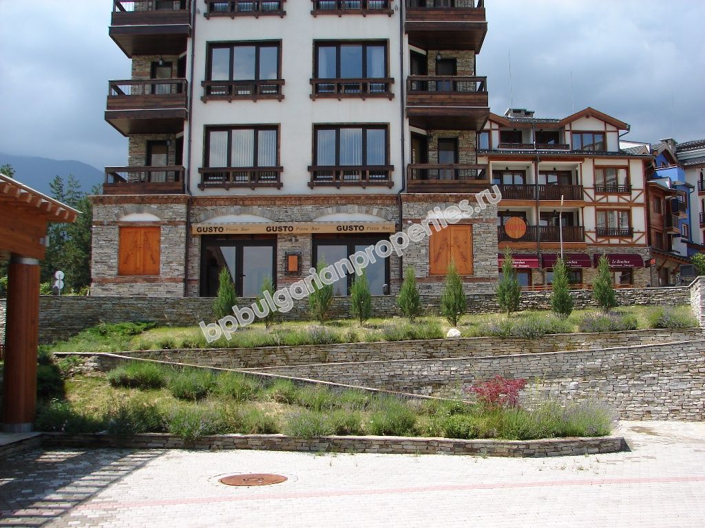 Луксозни мебелирани апартаменти за продажба в 5-звезден комплекс в Банско