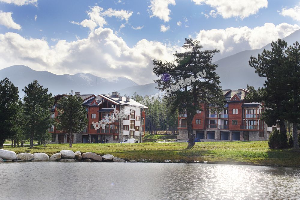 Луксозни мебелирани апартаменти за продажба в 5-звезден комплекс в Банско