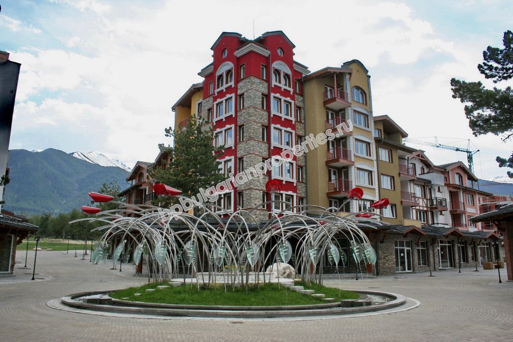 Луксозни мебелирани апартаменти за продажба в 5-звезден комплекс в Банско