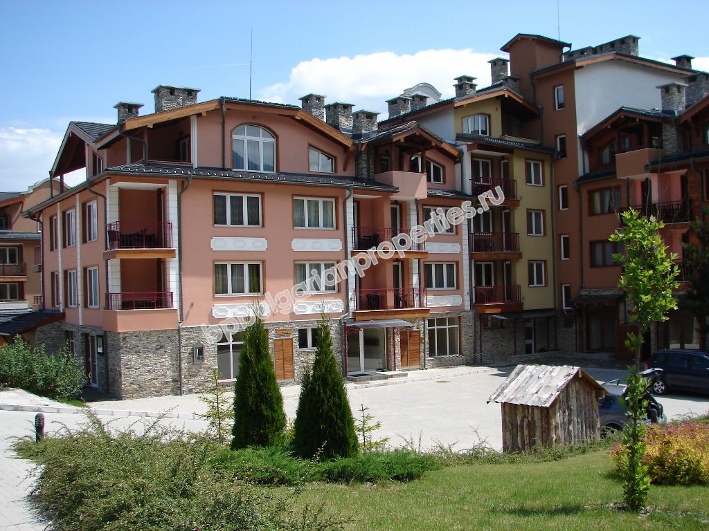 Луксозни мебелирани апартаменти за продажба в 5-звезден комплекс в Банско