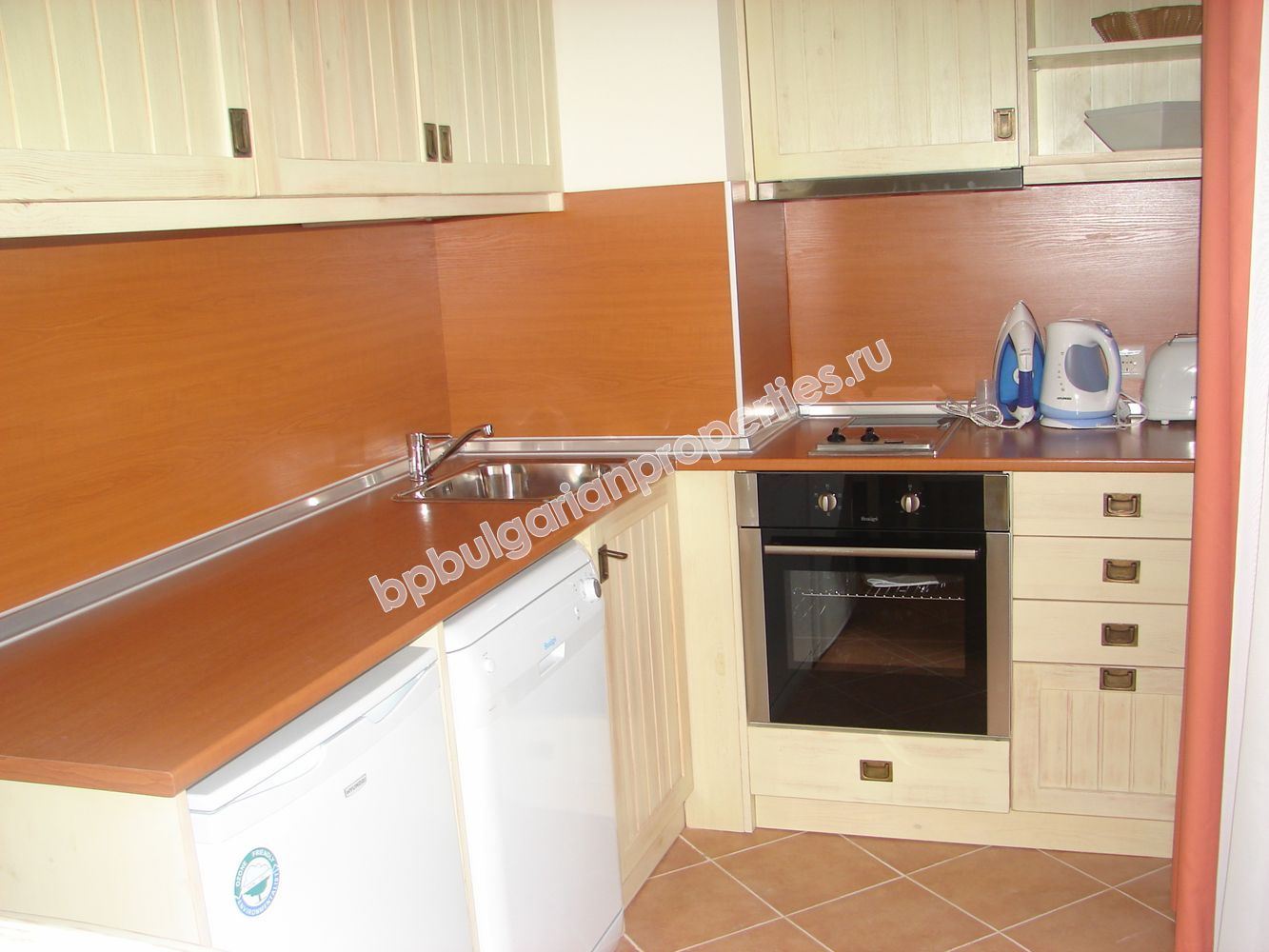 Луксозни мебелирани апартаменти за продажба в 5-звезден комплекс в Банско