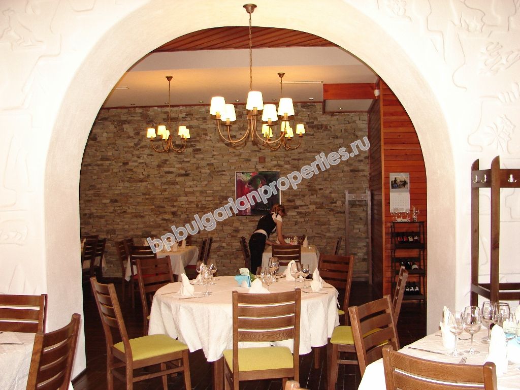 Луксозни мебелирани апартаменти за продажба в 5-звезден комплекс в Банско