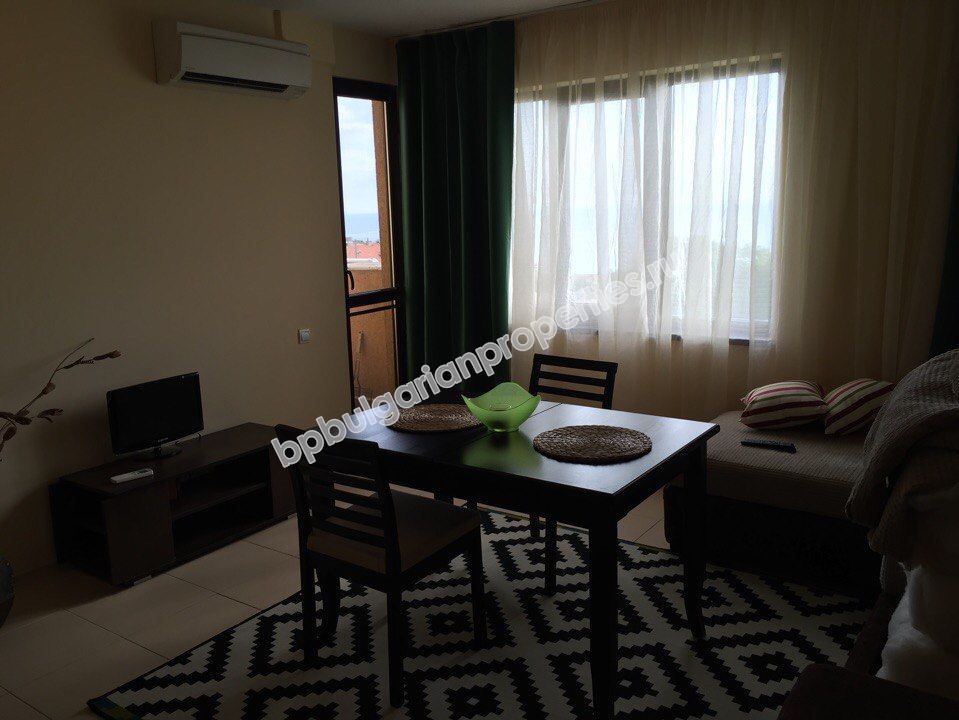 Обзаведен едноспален апартамент в гр. Бяла