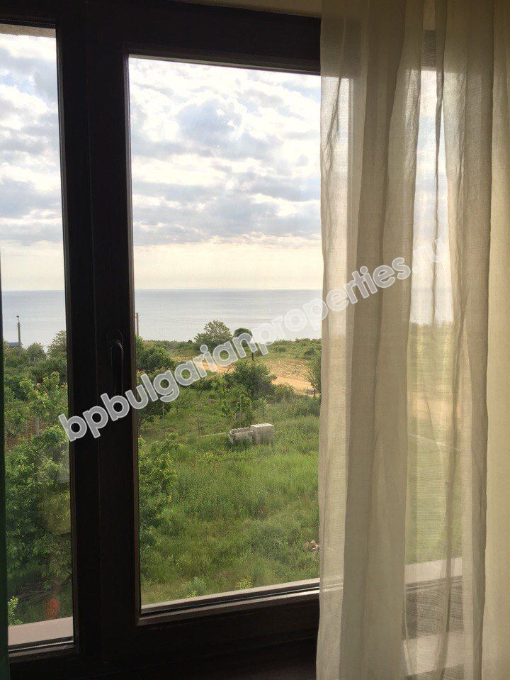 Обзаведен едноспален апартамент в гр. Бяла