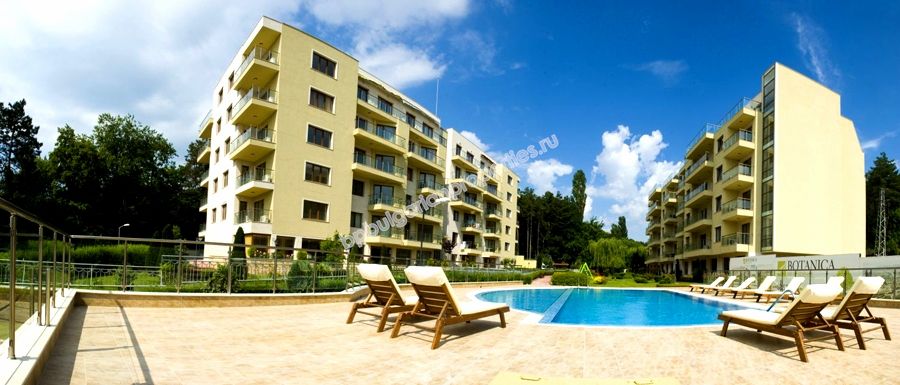 Лукс апартаменти за продажба в курорта Свети Константин и Елена