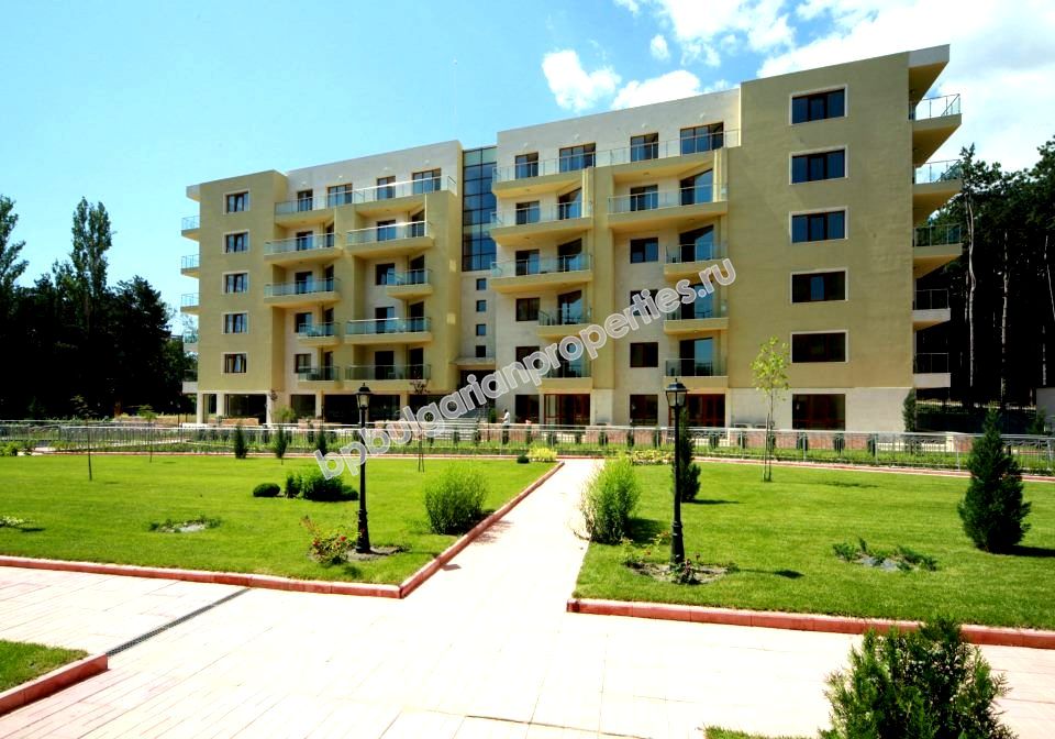 Лукс апартаменти за продажба в курорта Свети Константин и Елена