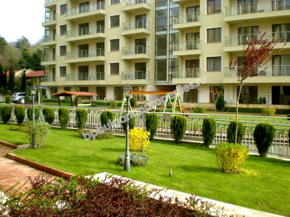 Лукс апартаменти за продажба в курорта Свети Константин и Елена