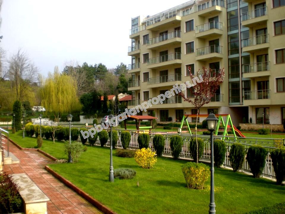 Лукс апартаменти за продажба в курорта Свети Константин и Елена